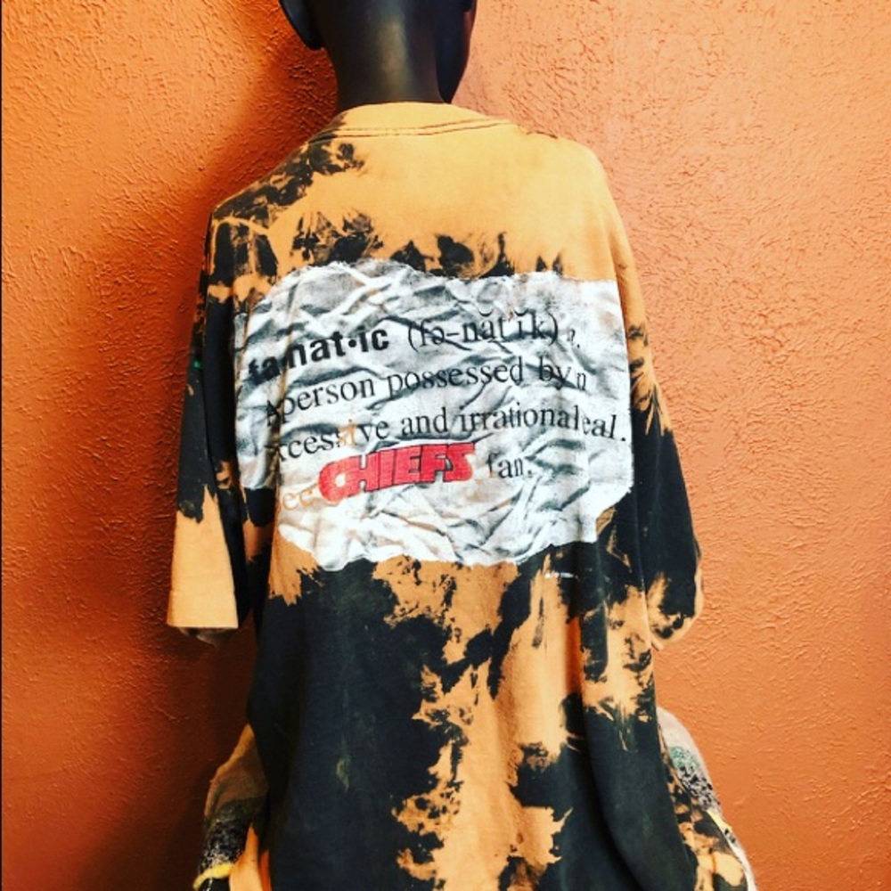 VINTAGE 1994 NFL KC CHIEFS TEE - Picture 2 of 7